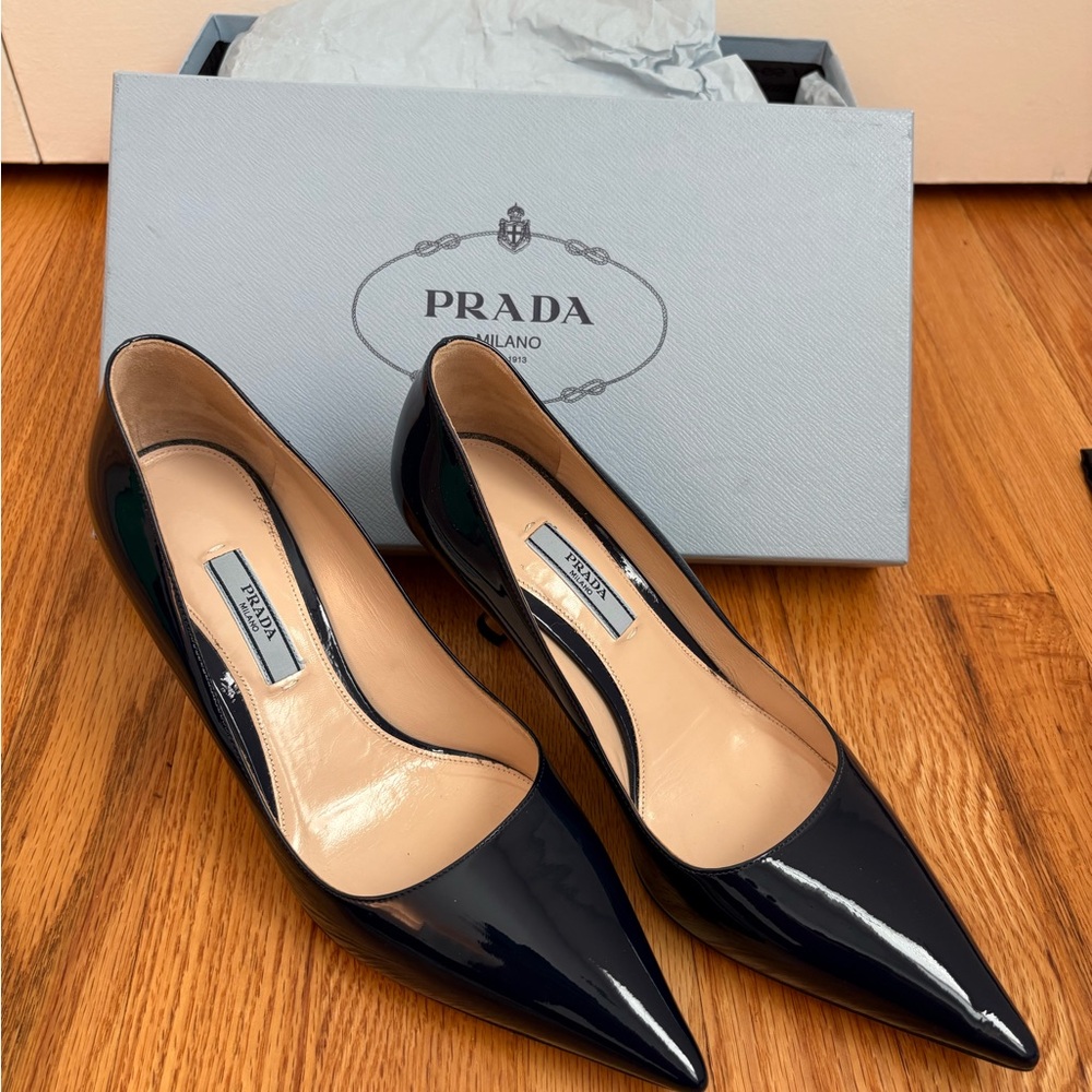 Prada Royal Blue Vernice Heels EUC with Box EU 38